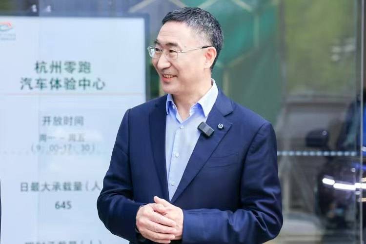 众汇外汇交易平台靠谱吗AOA珉娥不再续约权珉娥合约到期不再续约 AOA将以5人体制活动